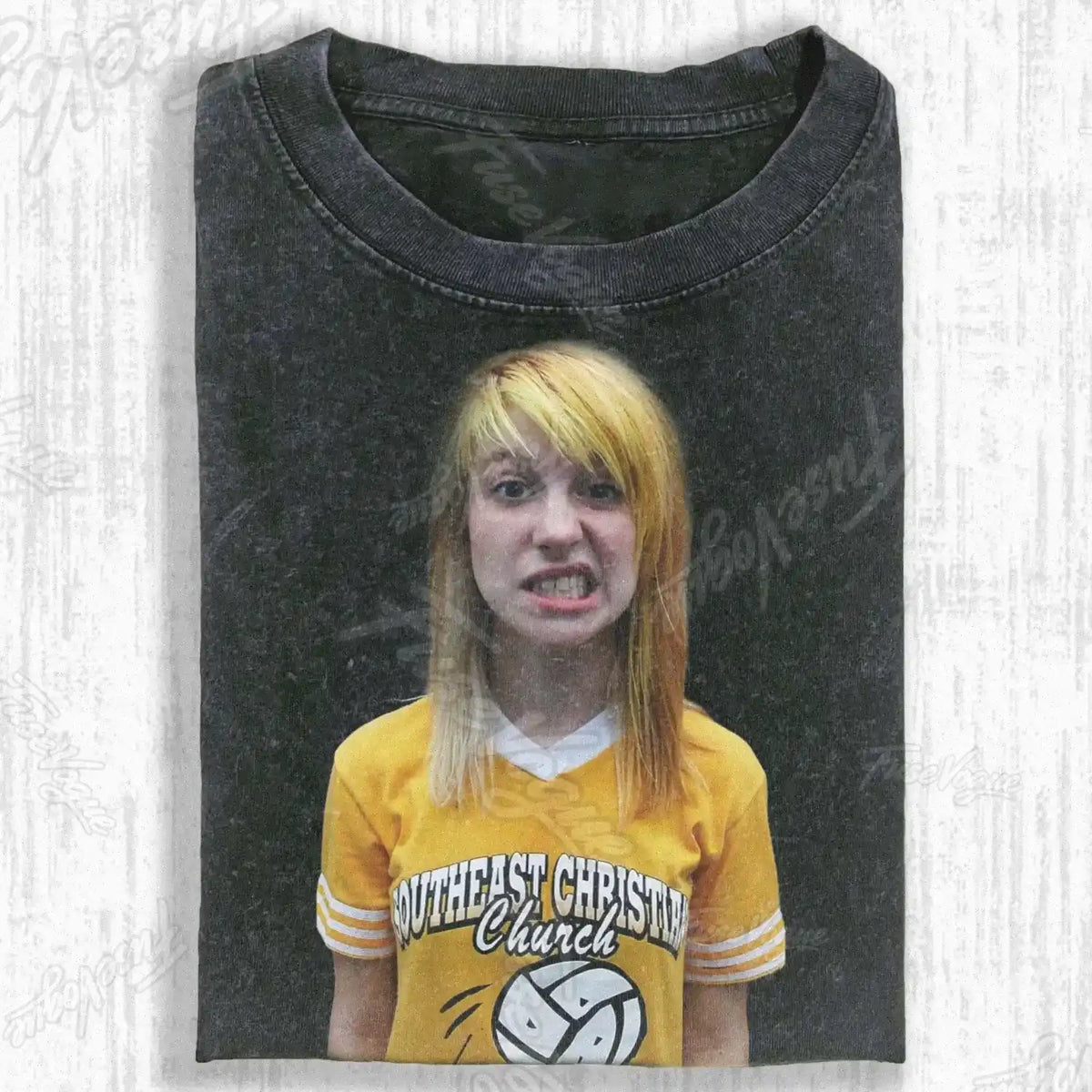 2000S PUNK PARTY MOMENT T-SHIRT - FUSEVOGUE