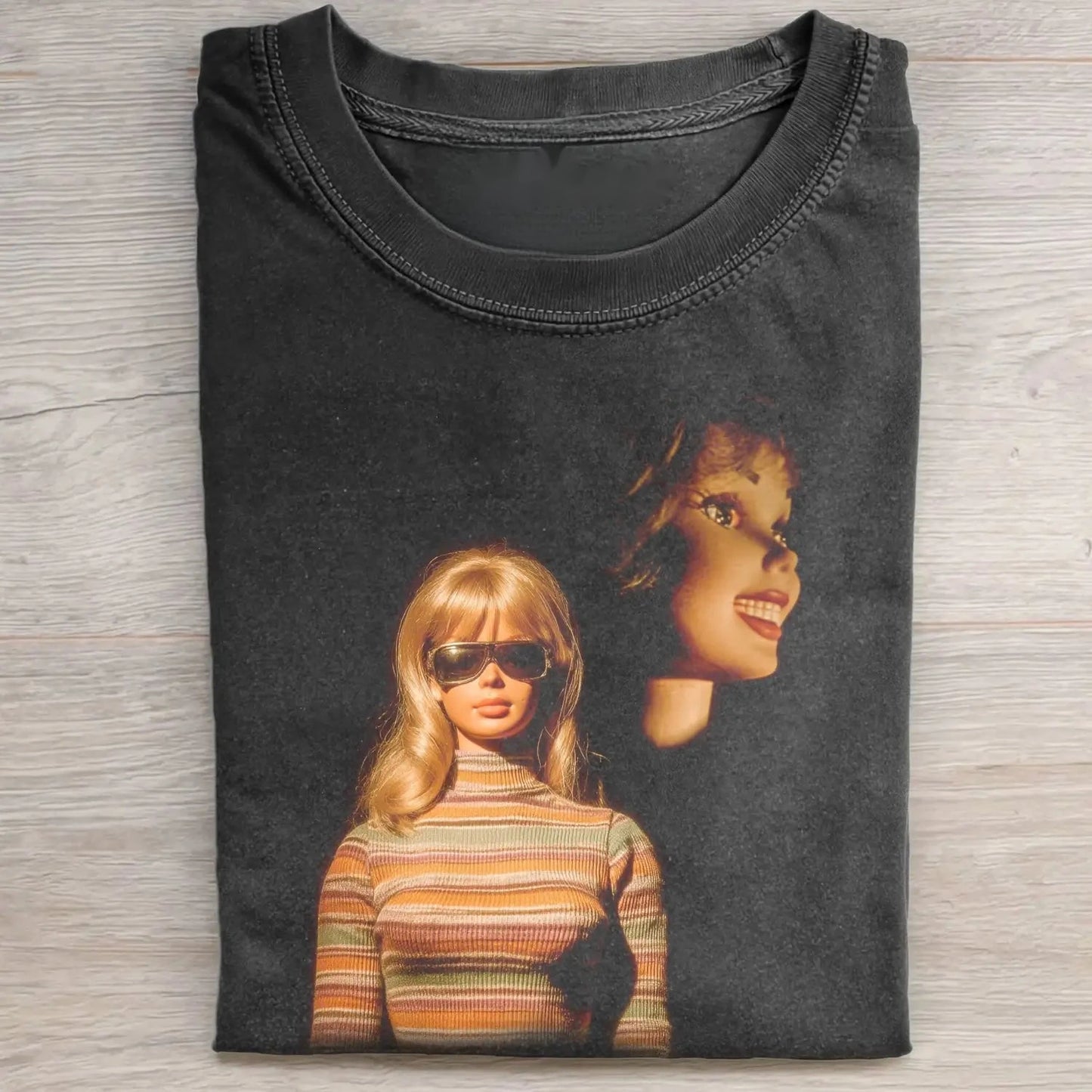 STRIPED BARBIECORE T-SHIRT WITH GLASSES