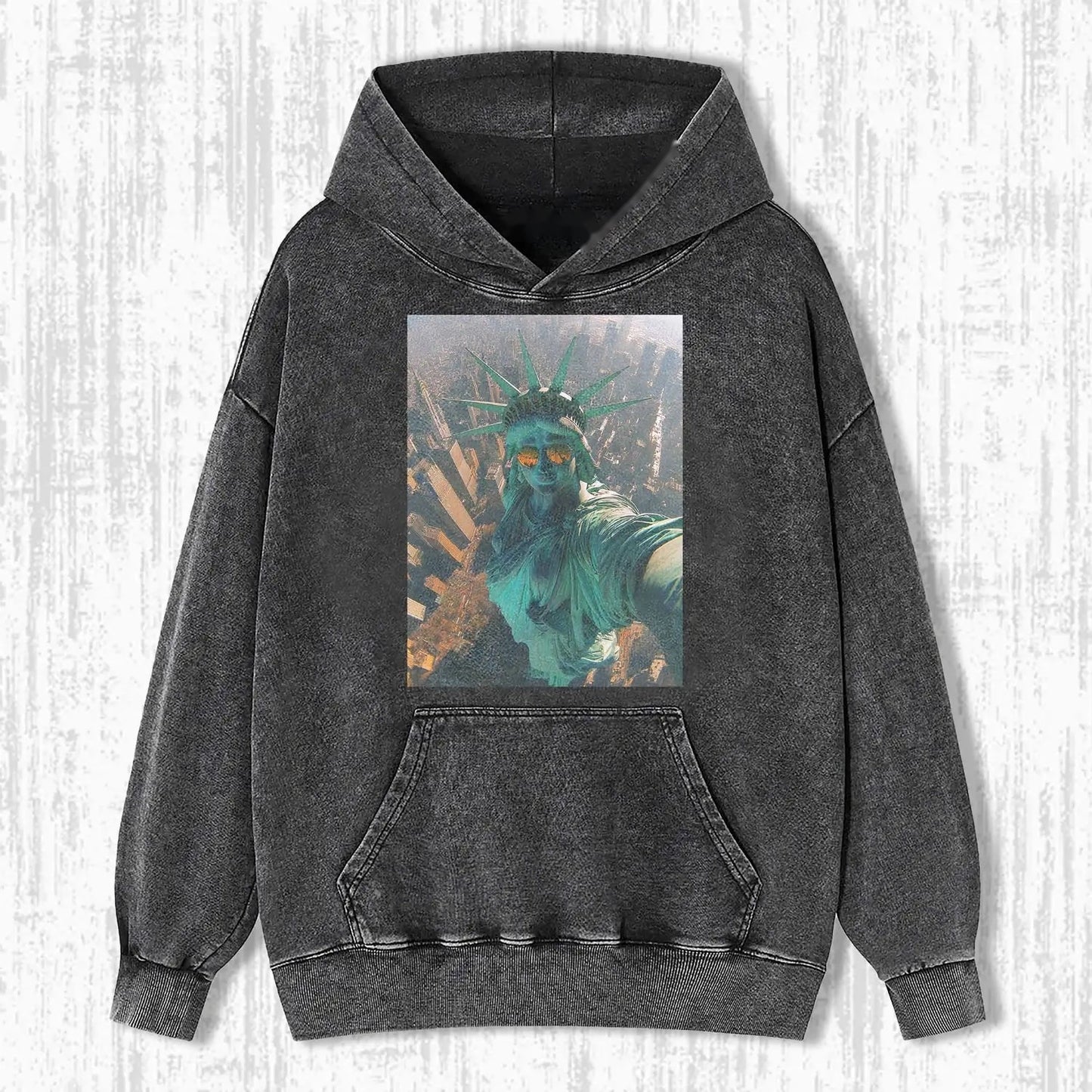 STATUE OF LIBERTY TEE 3.0