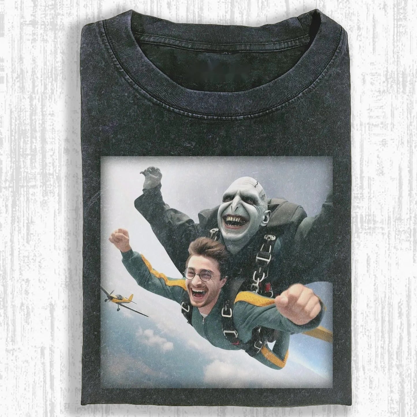 HP FUNNY PARACHUTE T-SHIRT