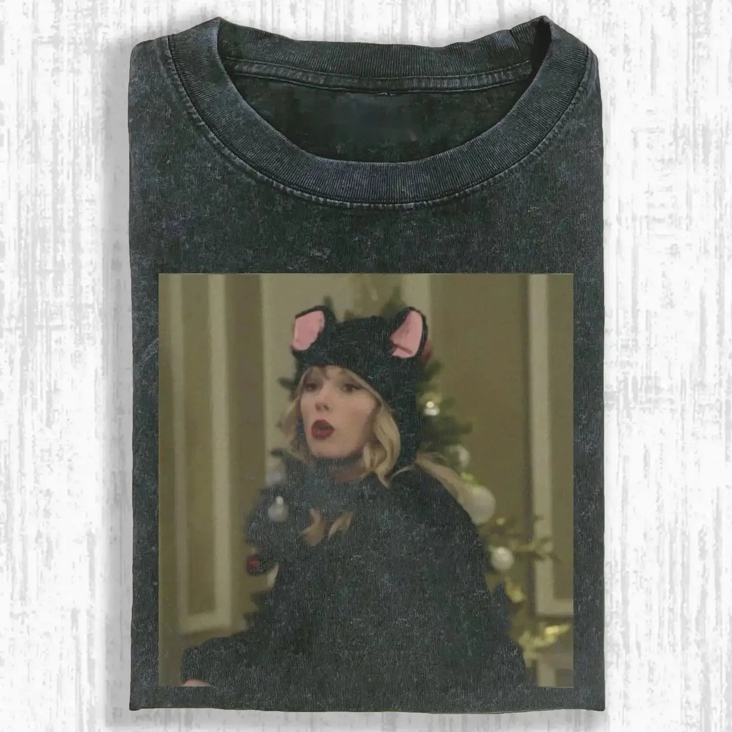 WACKY TAYLOR T-SHIRT 1.3