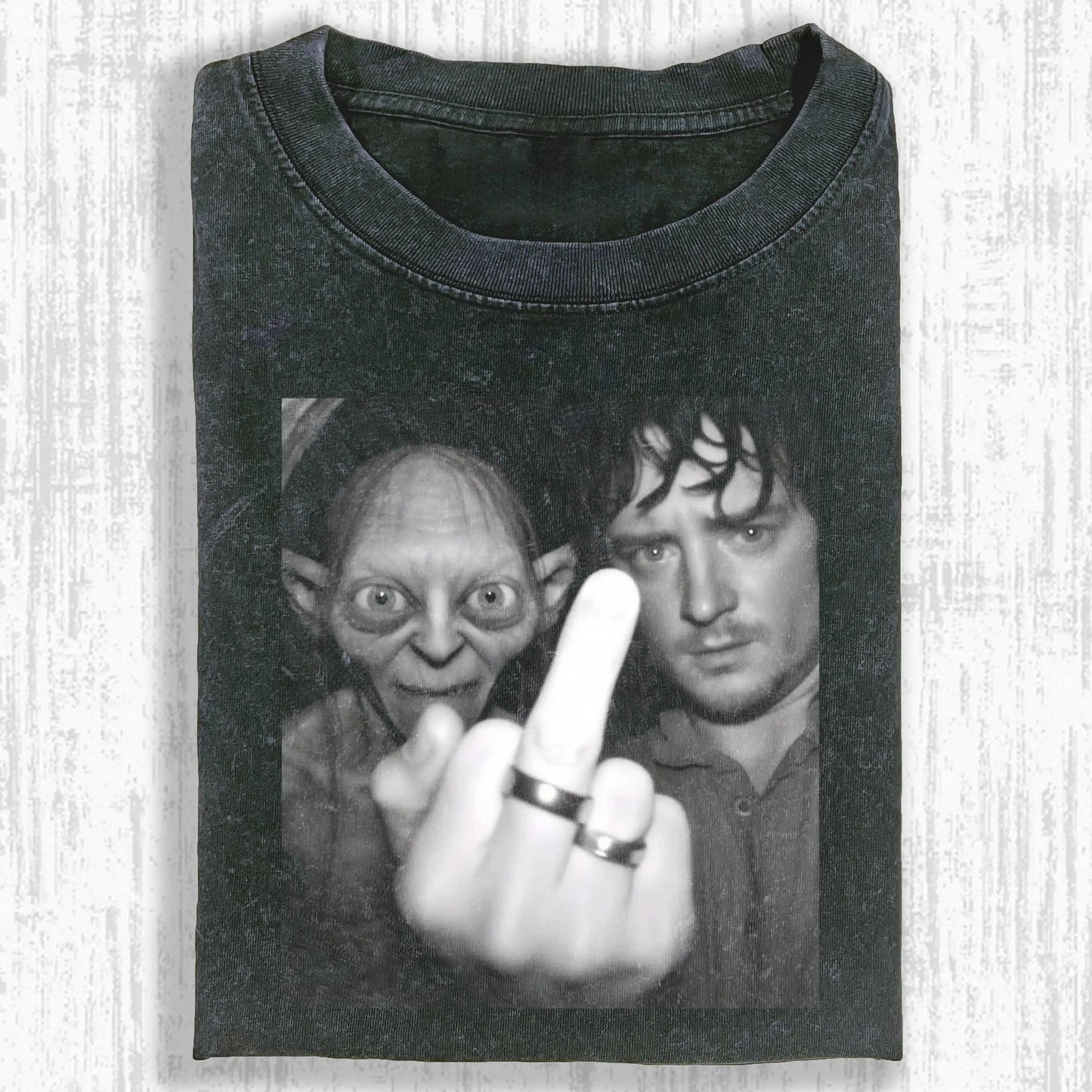 THE LOTR TEE