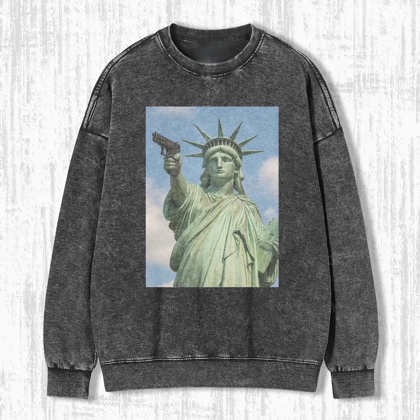 STATUE OF LIBERTY TEE 5.0