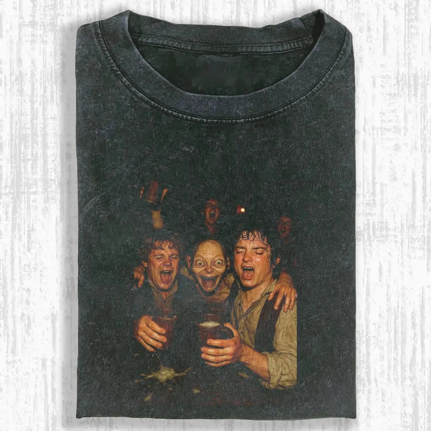 THE LOTR T-SHIRT