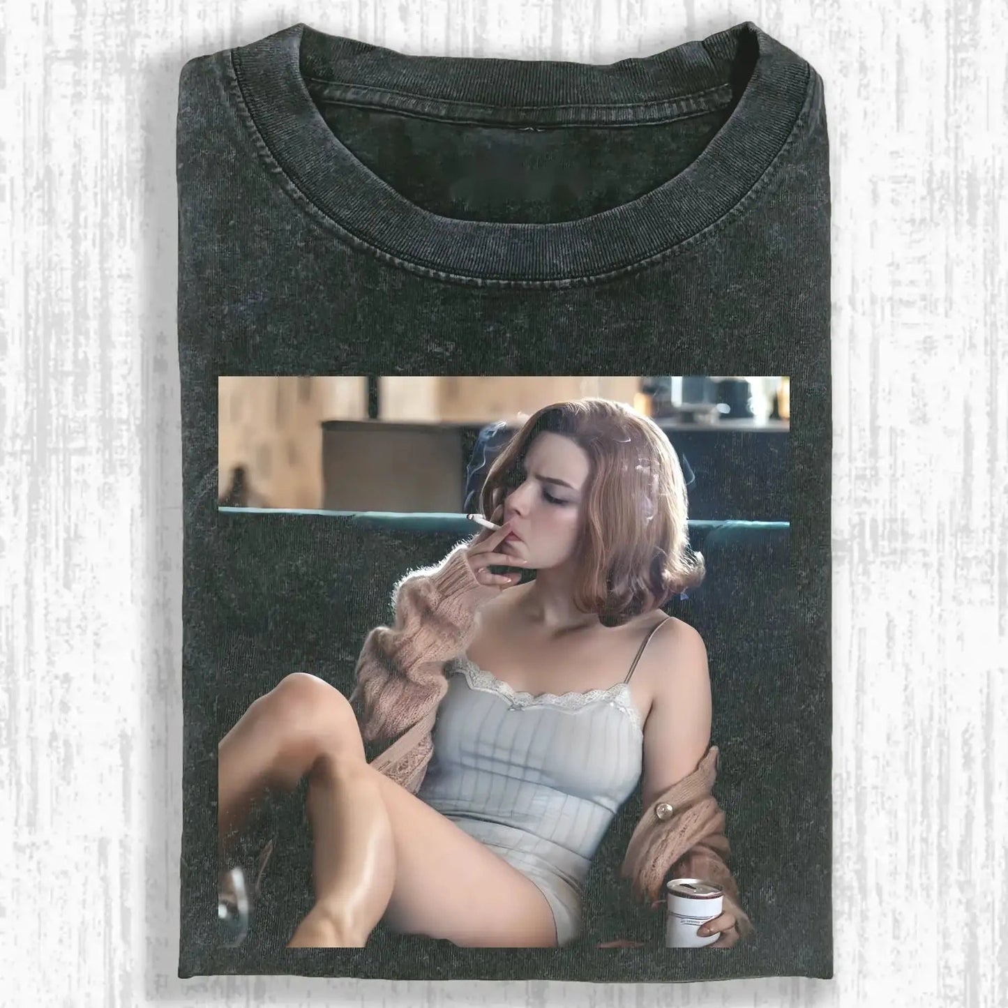 SMOKE WOMAN T-SHIRT V1.1