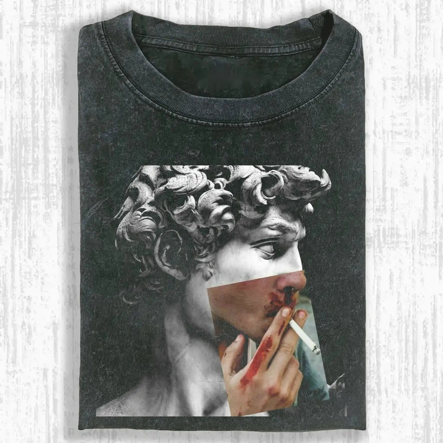 WACKY SCULPTURE T-SHIRT