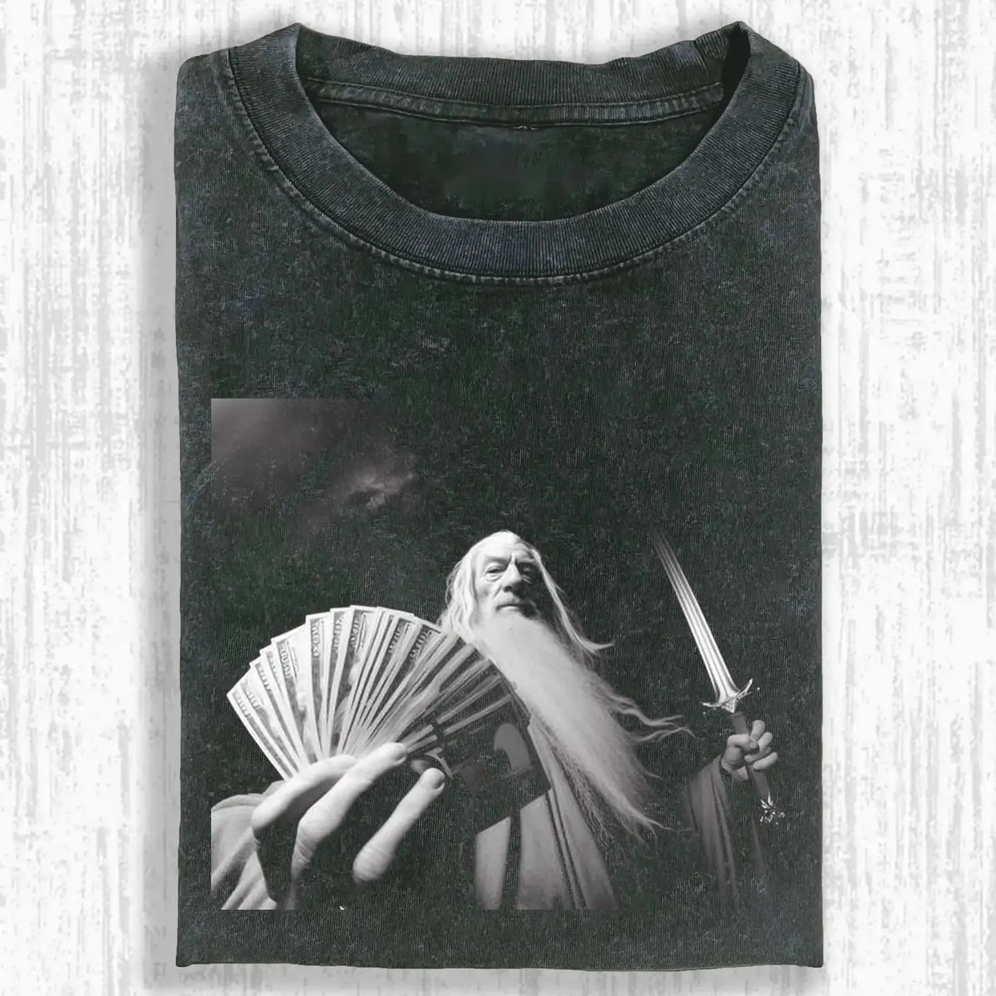 THE LOTR T-SHIRT