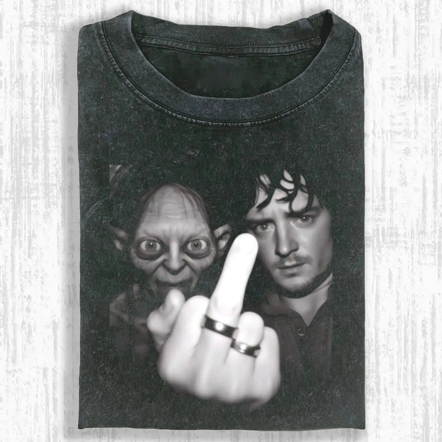 THE LOTR T-SHIRT V1.0