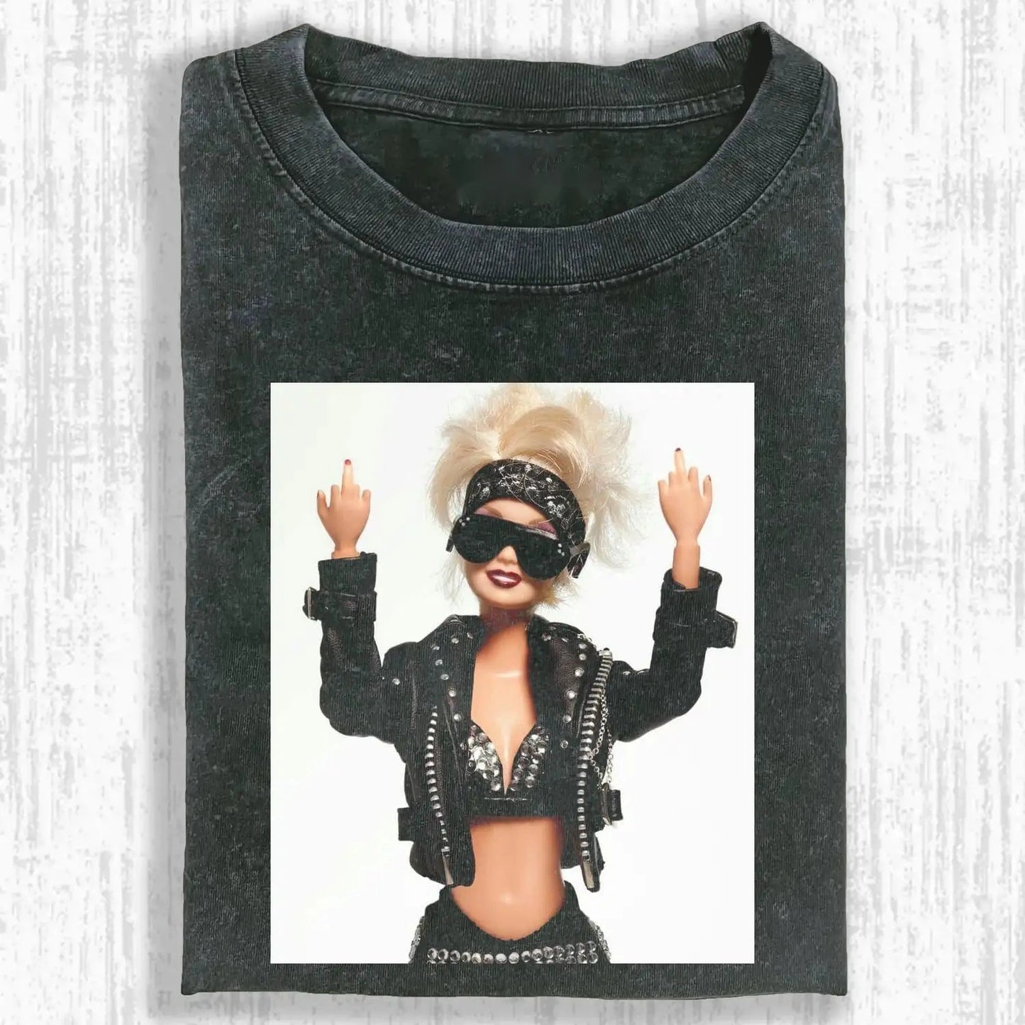 B. T-SHIRT