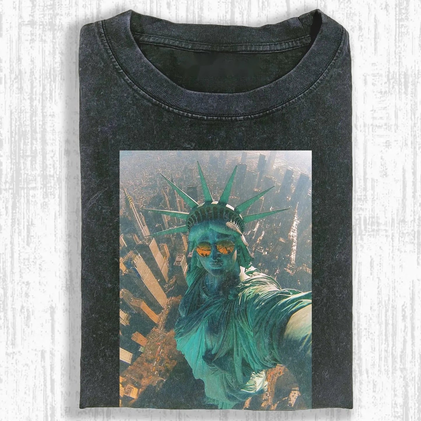 STATUE OF LIBERTY TEE 3.0