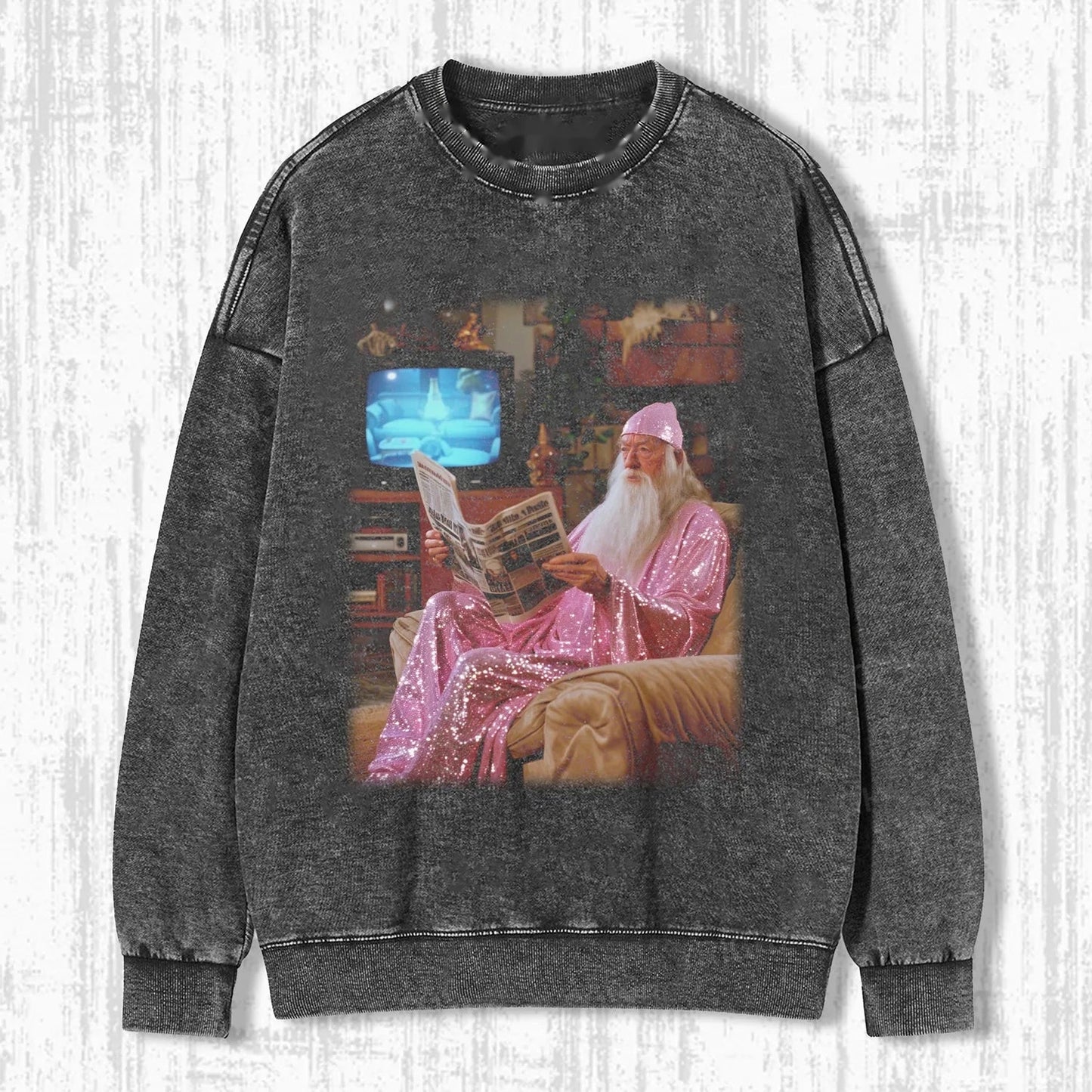 B. G. T-SHIRT