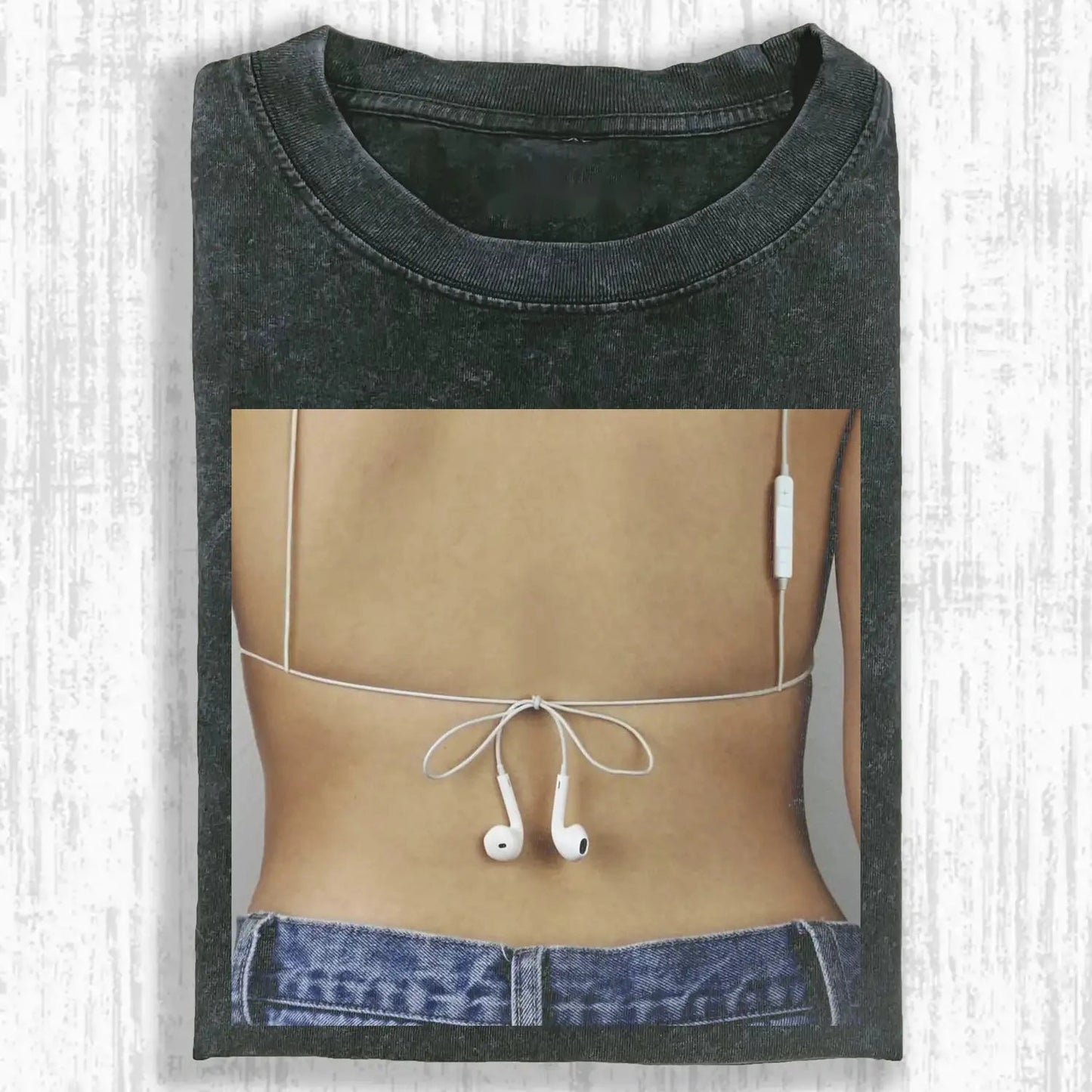 Earphones Tee