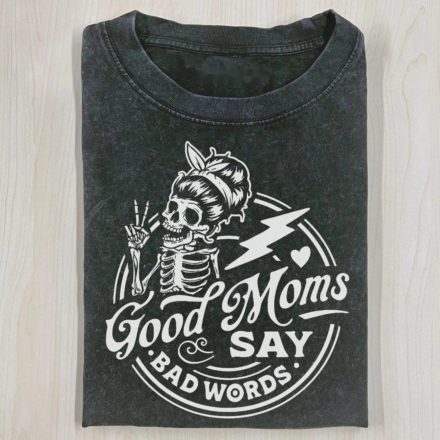 GOOD MOMS T-SHIRT