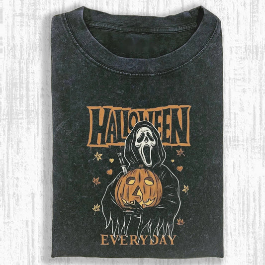 HALLOWEEN EVERYDAY T-SHIRT