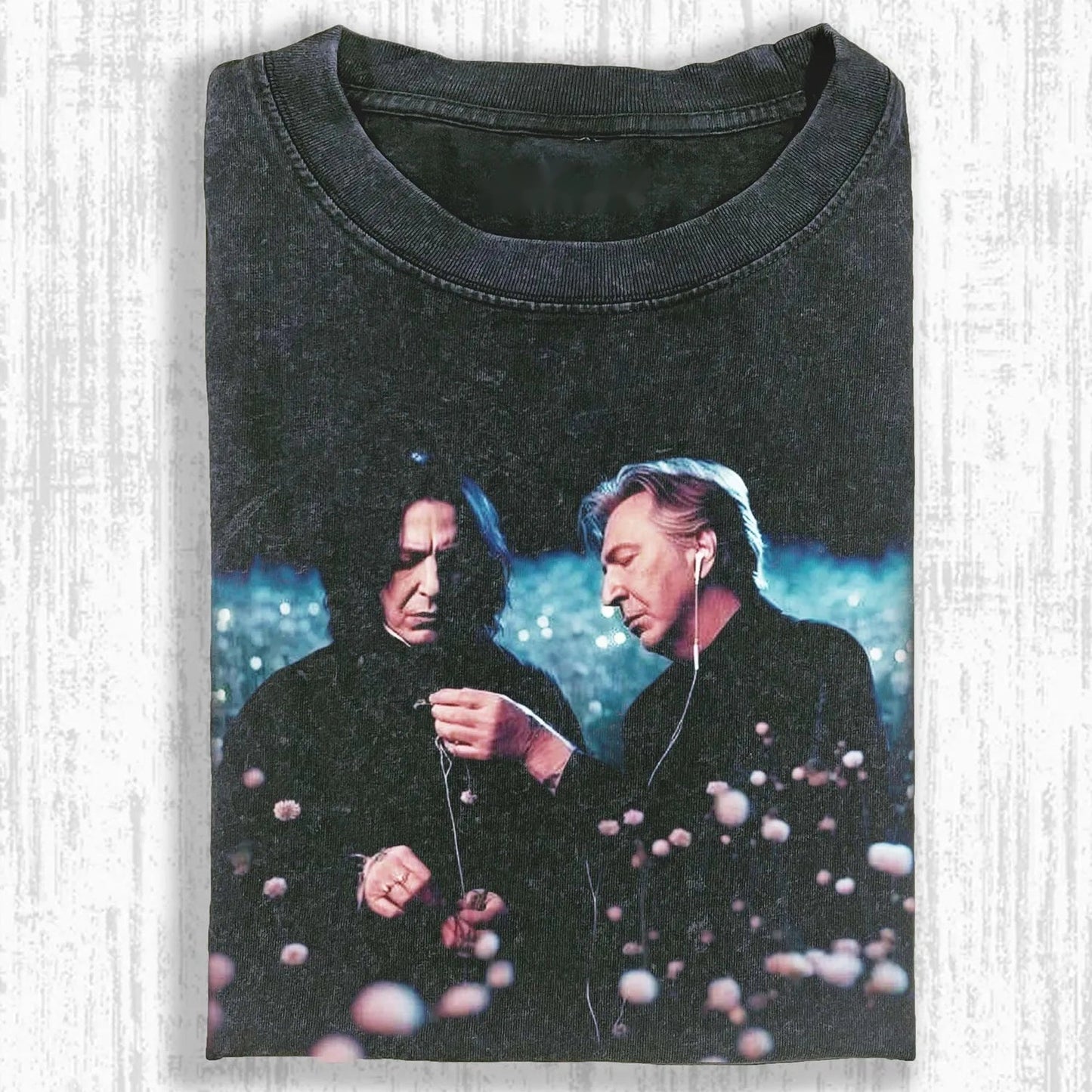 HP LISTENING TO MUSIC T-SHIRT