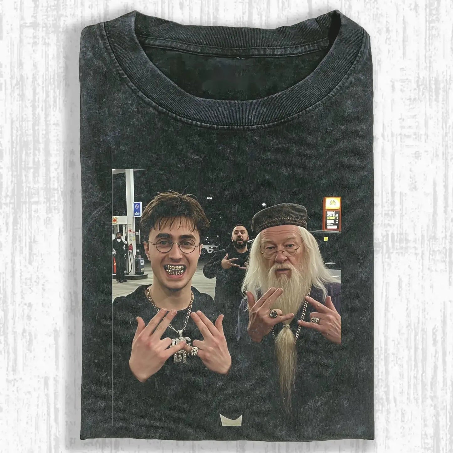 Hogwarts Hustle Tee