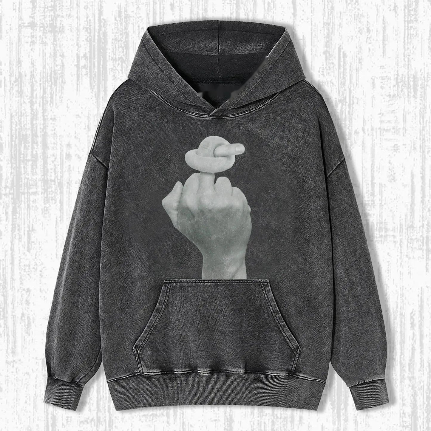 KNOTTED MIDDLE FINGER T-SHIRT