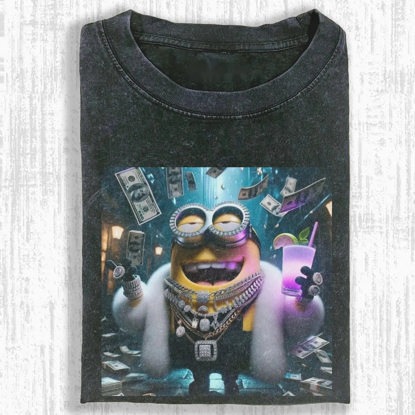 LUXURY M. T-SHIRT