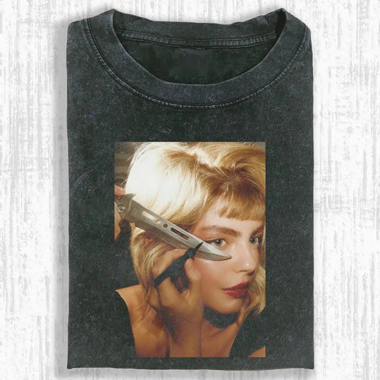 MAKE UP T-SHIRT
