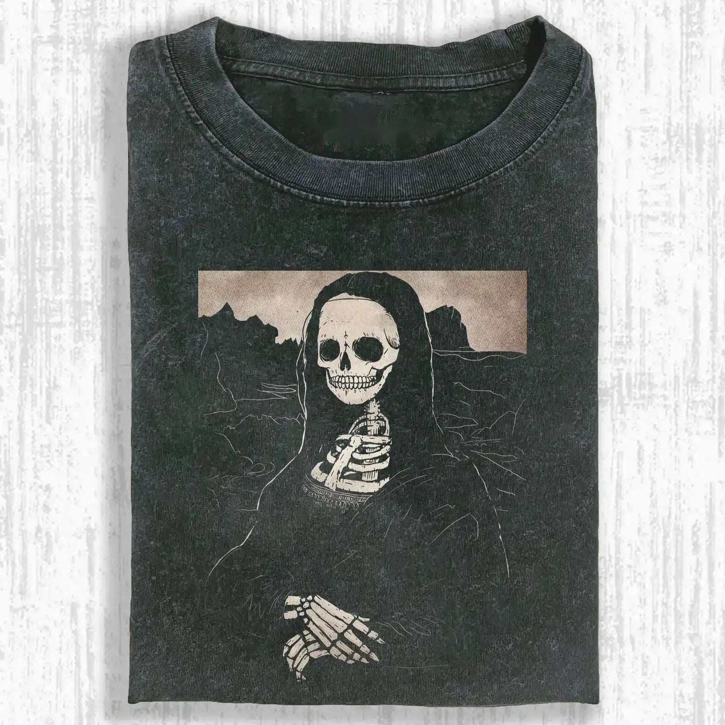 Mona Lisa Skull 8.1 Tee