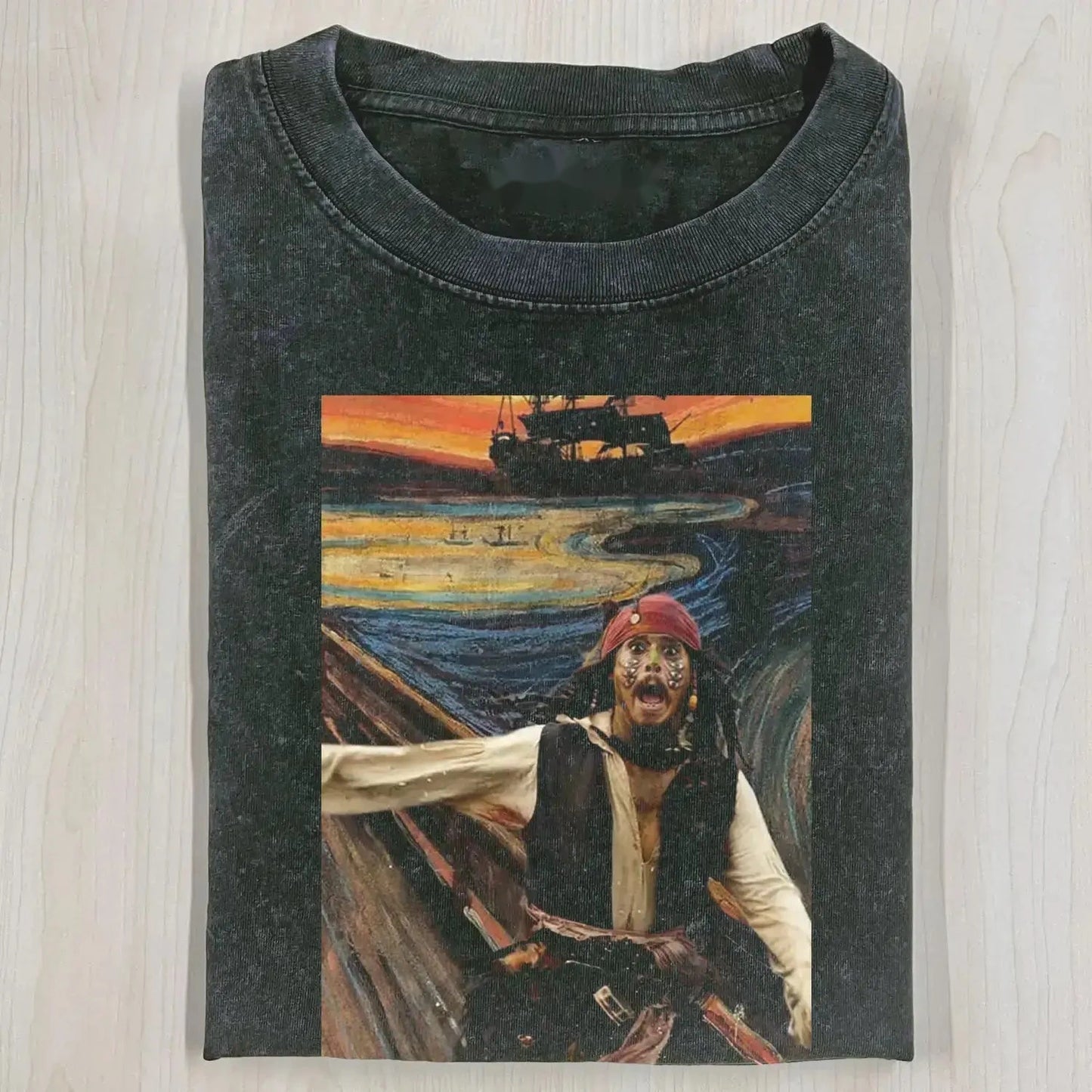 PIRATES OF THE CARIBBEAN  T-SHIRT
