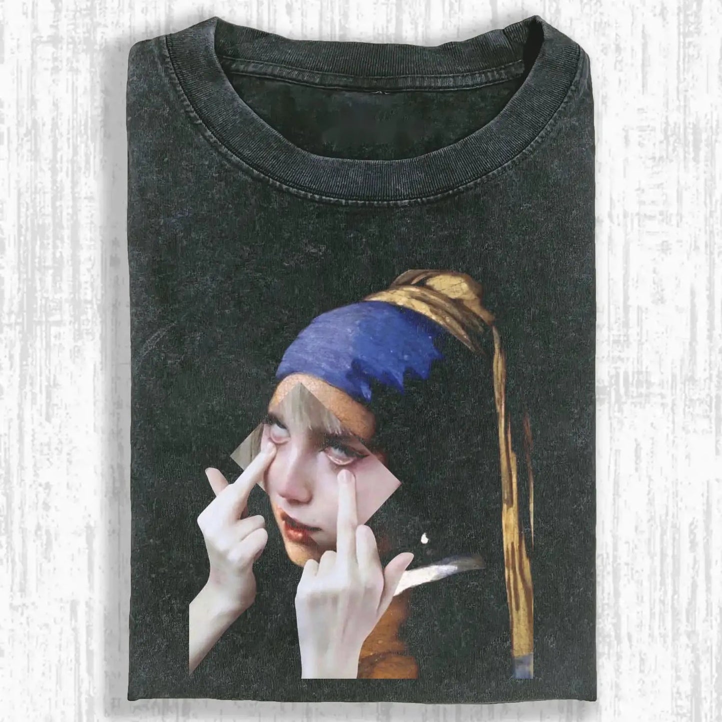 Pearl Flipper T-Shirt