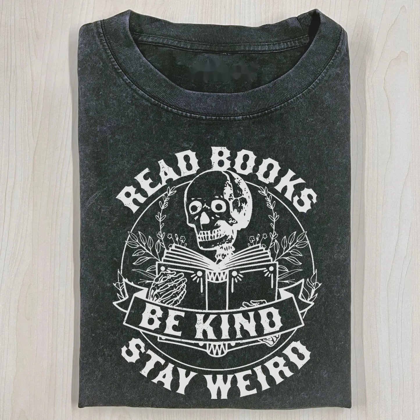 READ BOOKS T-SHIRT