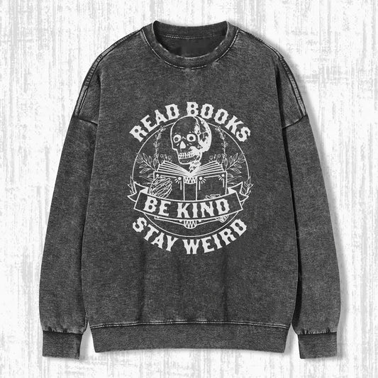 READ BOOKS T-SHIRT