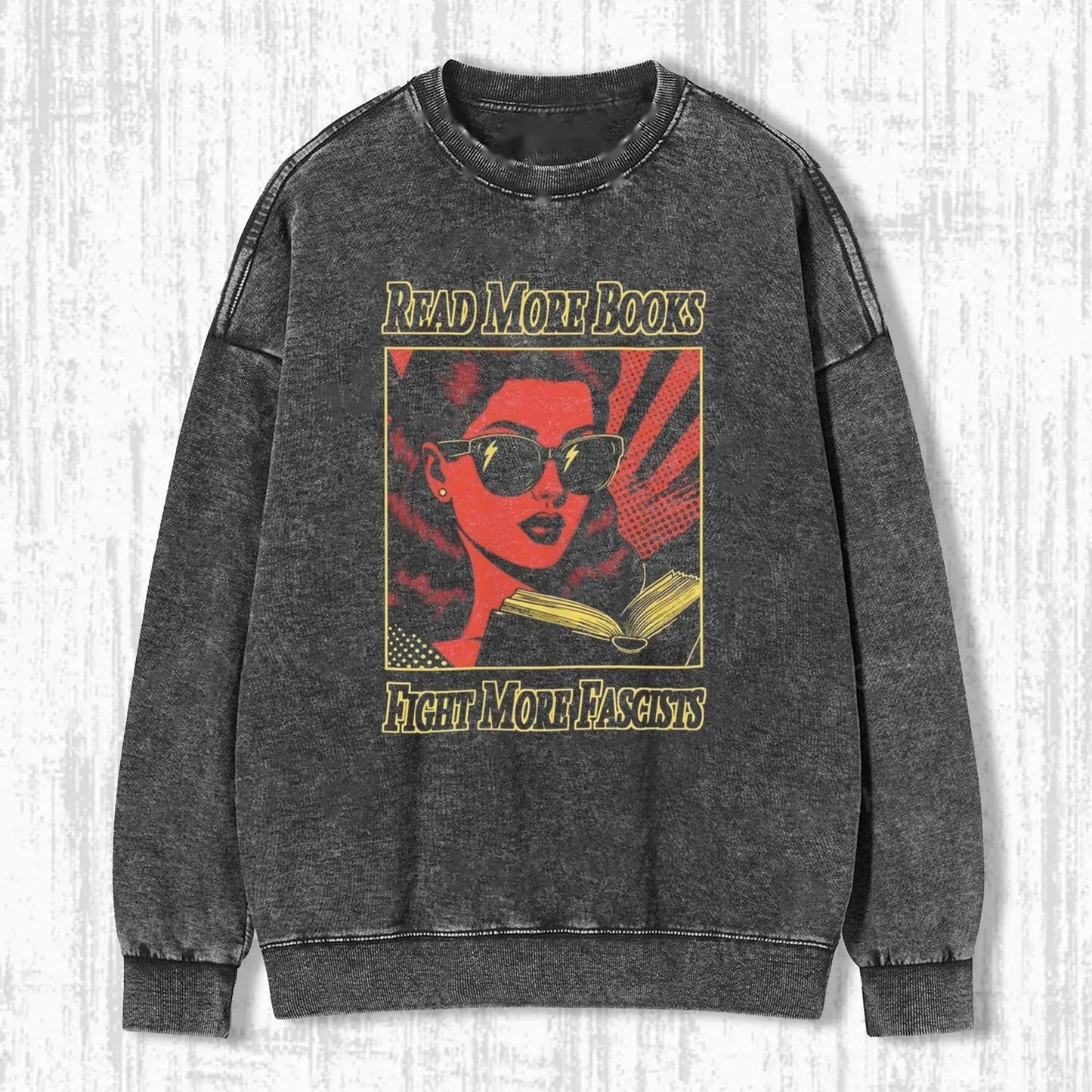 READ MORE BOOKS T-SHIRT