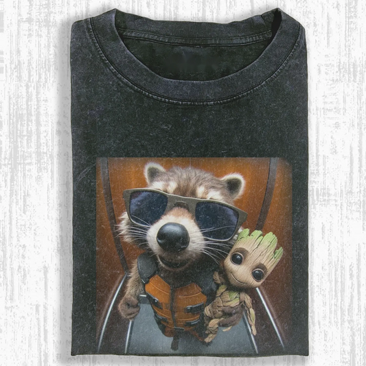 ROCKET AND GROOT T-SHIRT