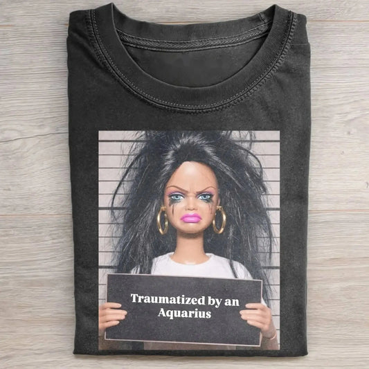 SMOKING DOLL GIRL FACE MEME TEE 5.0