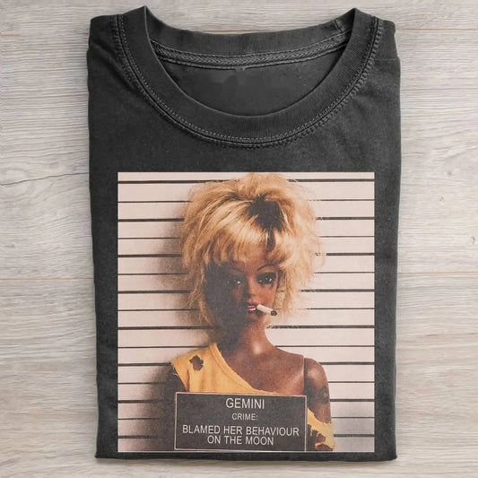 SMOKING DOLL GIRL FACE MEME TEE 7.0