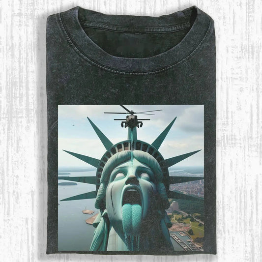Statue  Of  Liberty T-SHIRT