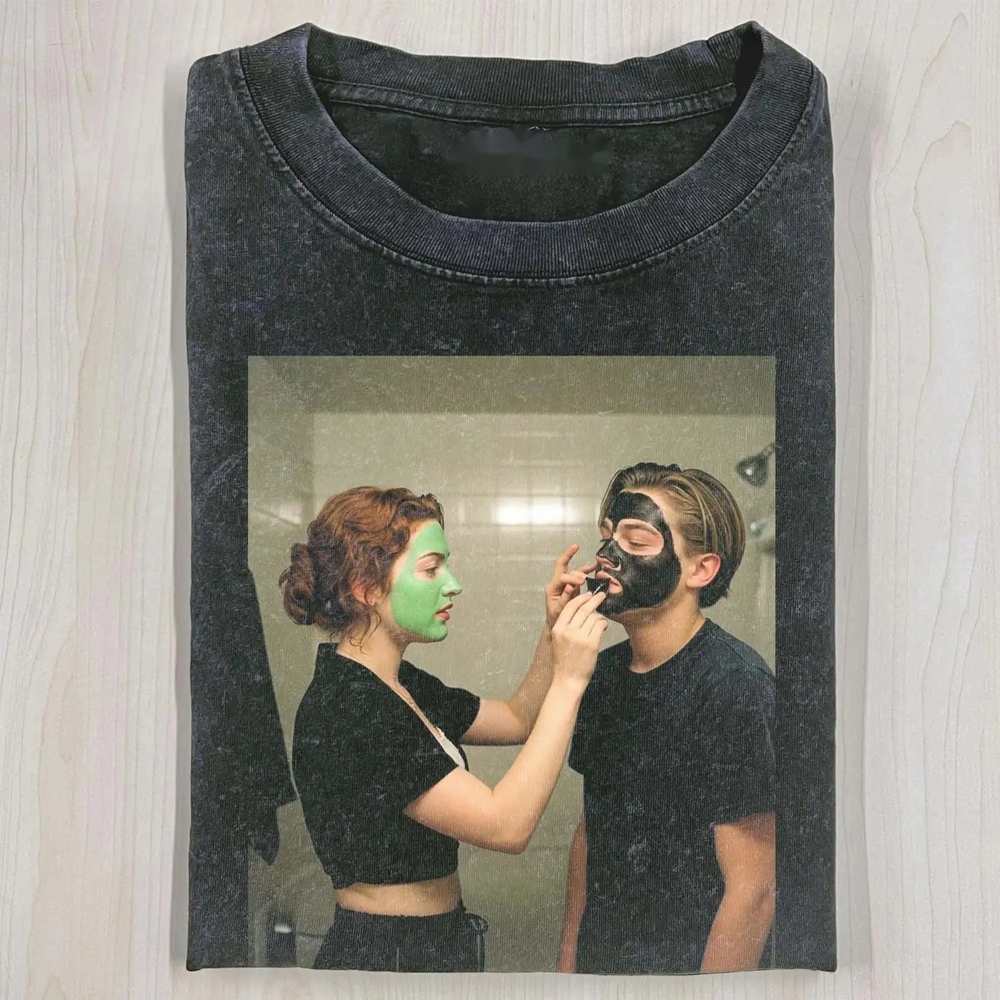 T. T-SHIRT