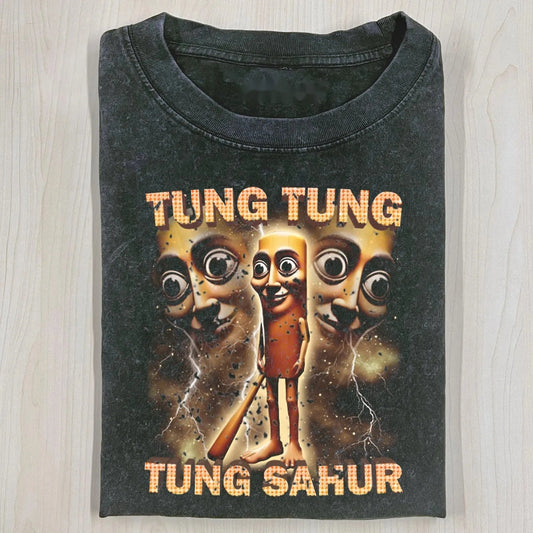 TUNG TUNG TUNG SAHUR T-SHIRT