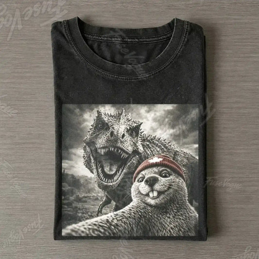 Beaver Selfie Encounter Dinosaur T-shirt - FUSEVOGUE