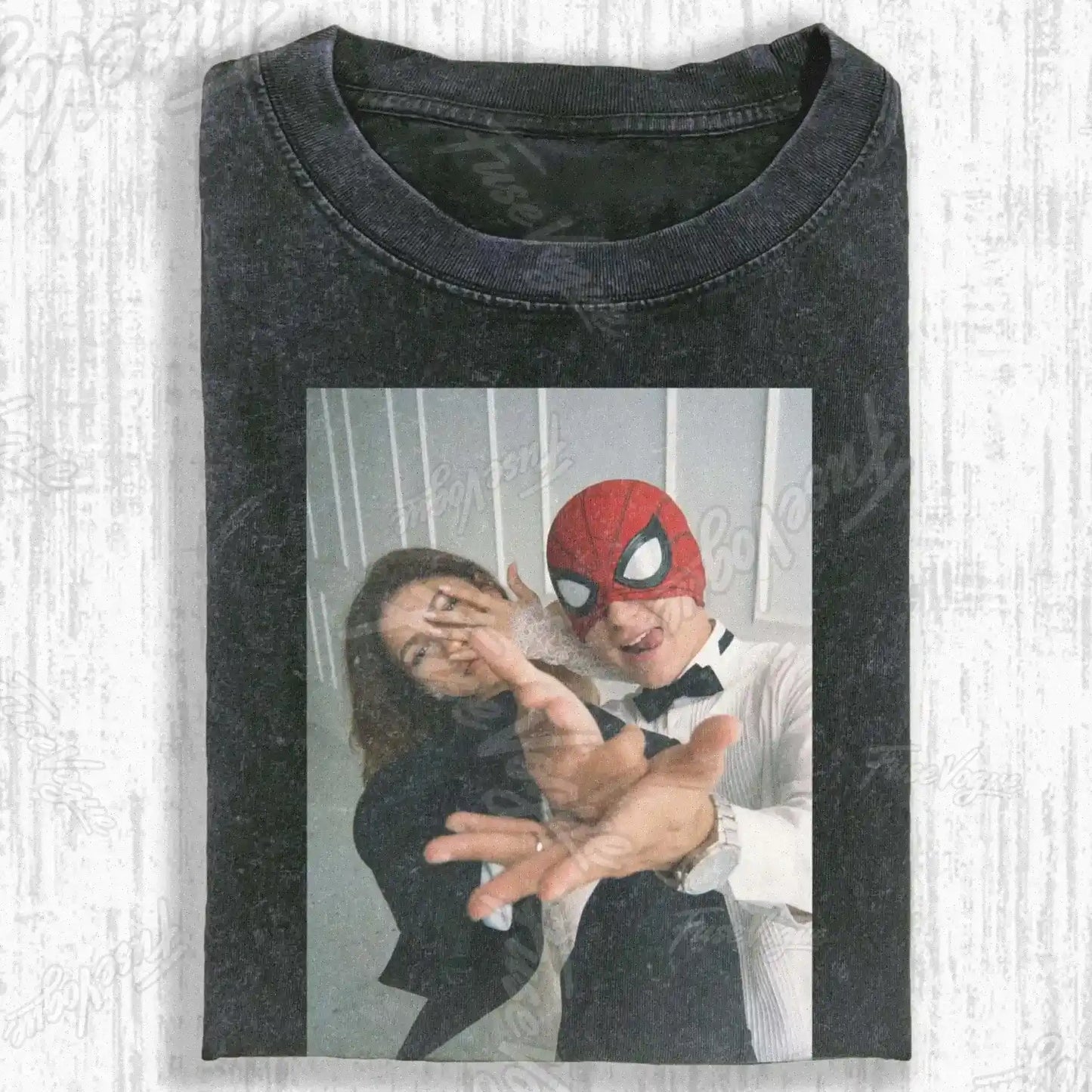 COUPLE FUN PRANK SHOT T-SHIRT - FUSEVOGUE