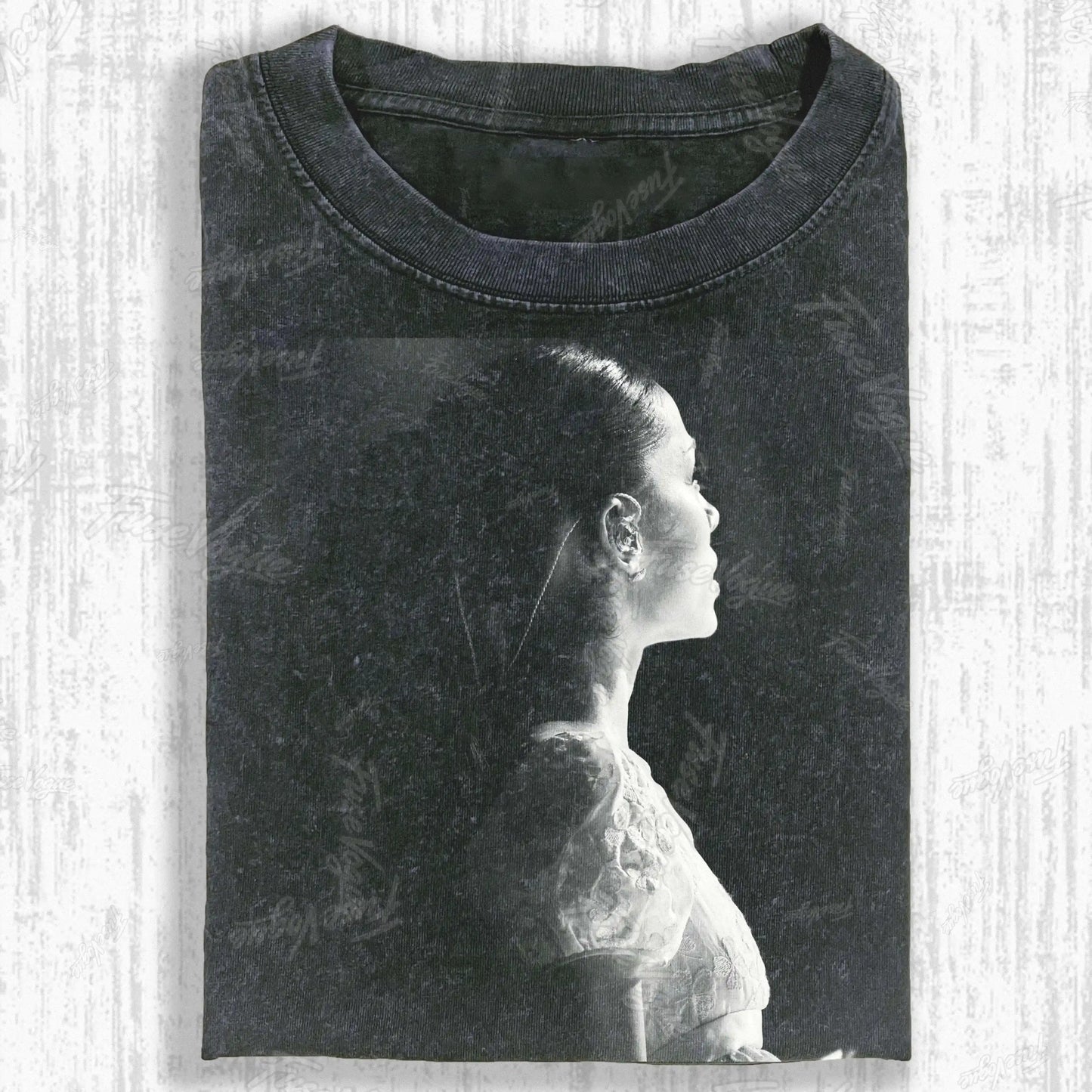 DARK TONE ELEGANT WOMAN SIDE PROFILE PORTRAIT T-SHIRT - FUSEVOGUE