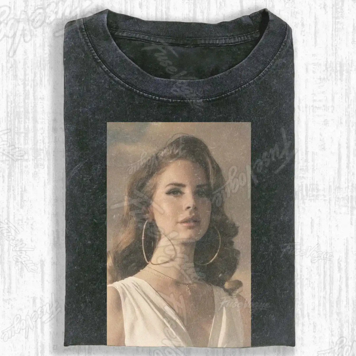 FADED FILM GLOW WITH VINTAGE GOLDEN EARRING DETAILS T-SHIRT - FUSEVOGUE