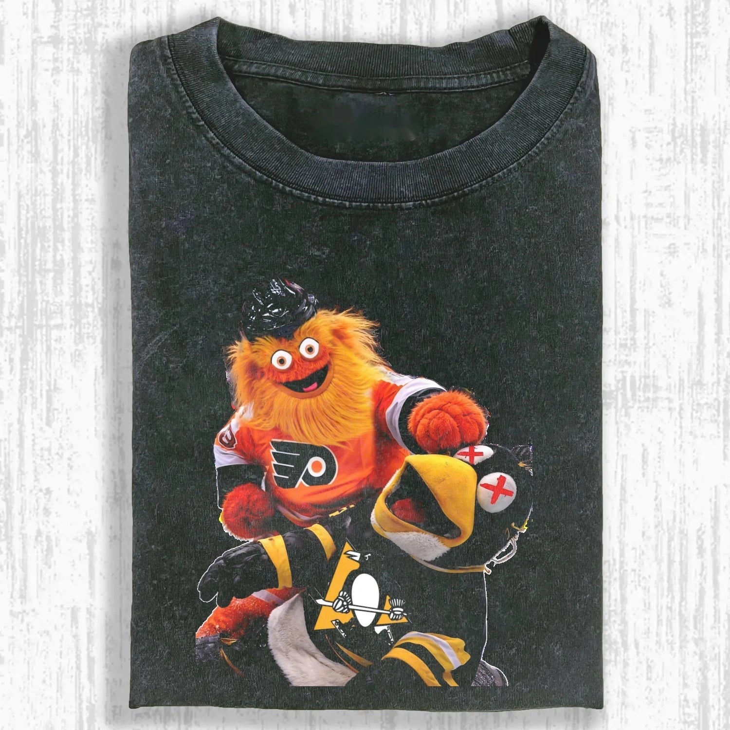Flyers Tee - FuseVogue