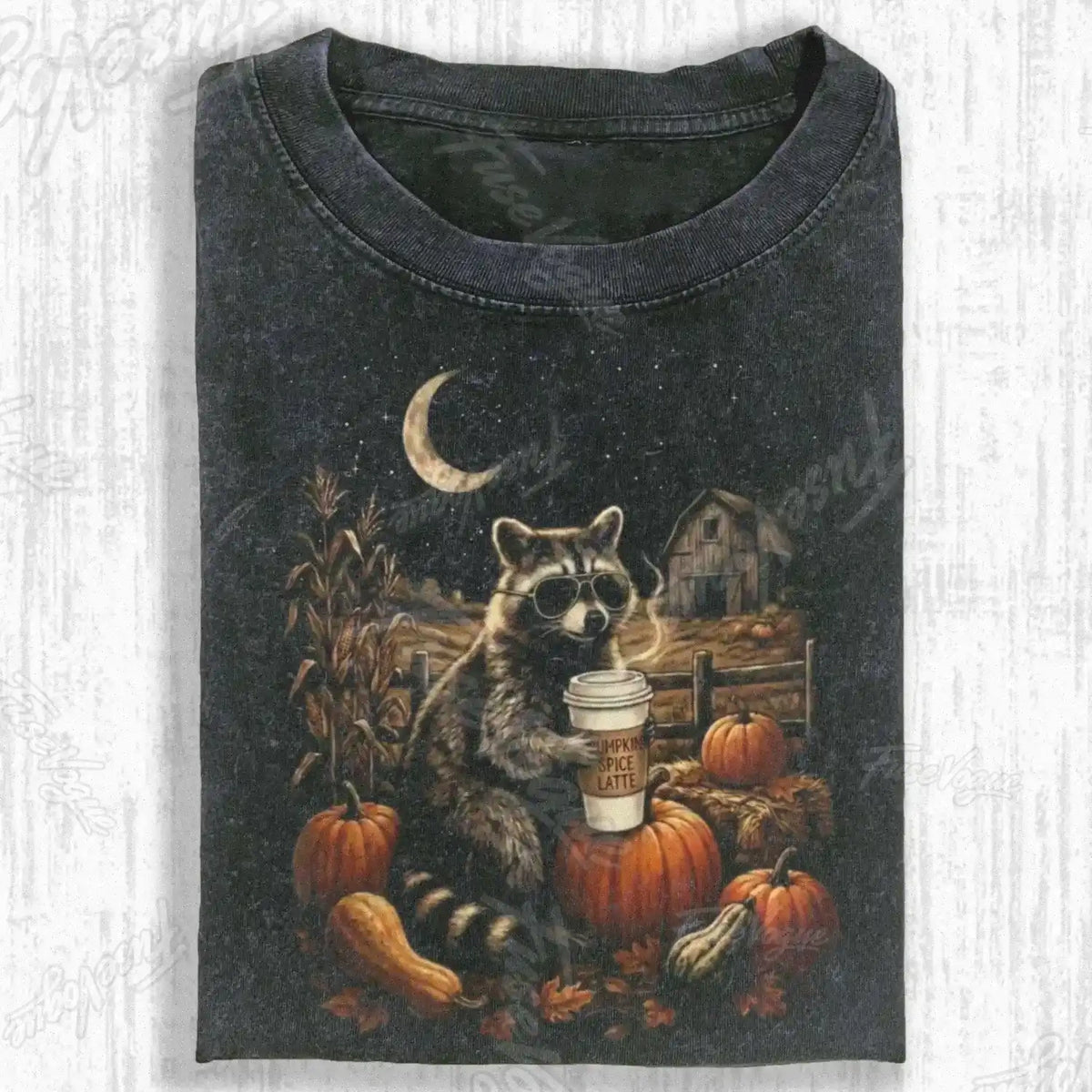 HALLOWEEN RACCOON SPOOKY SEASON T-SHIRT - FUSEVOGUE