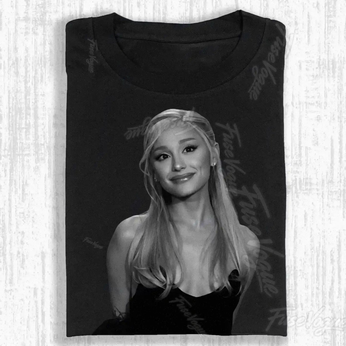 MONOCHROME STUDIO LADY PRINT T-SHIRT - FUSEVOGUE