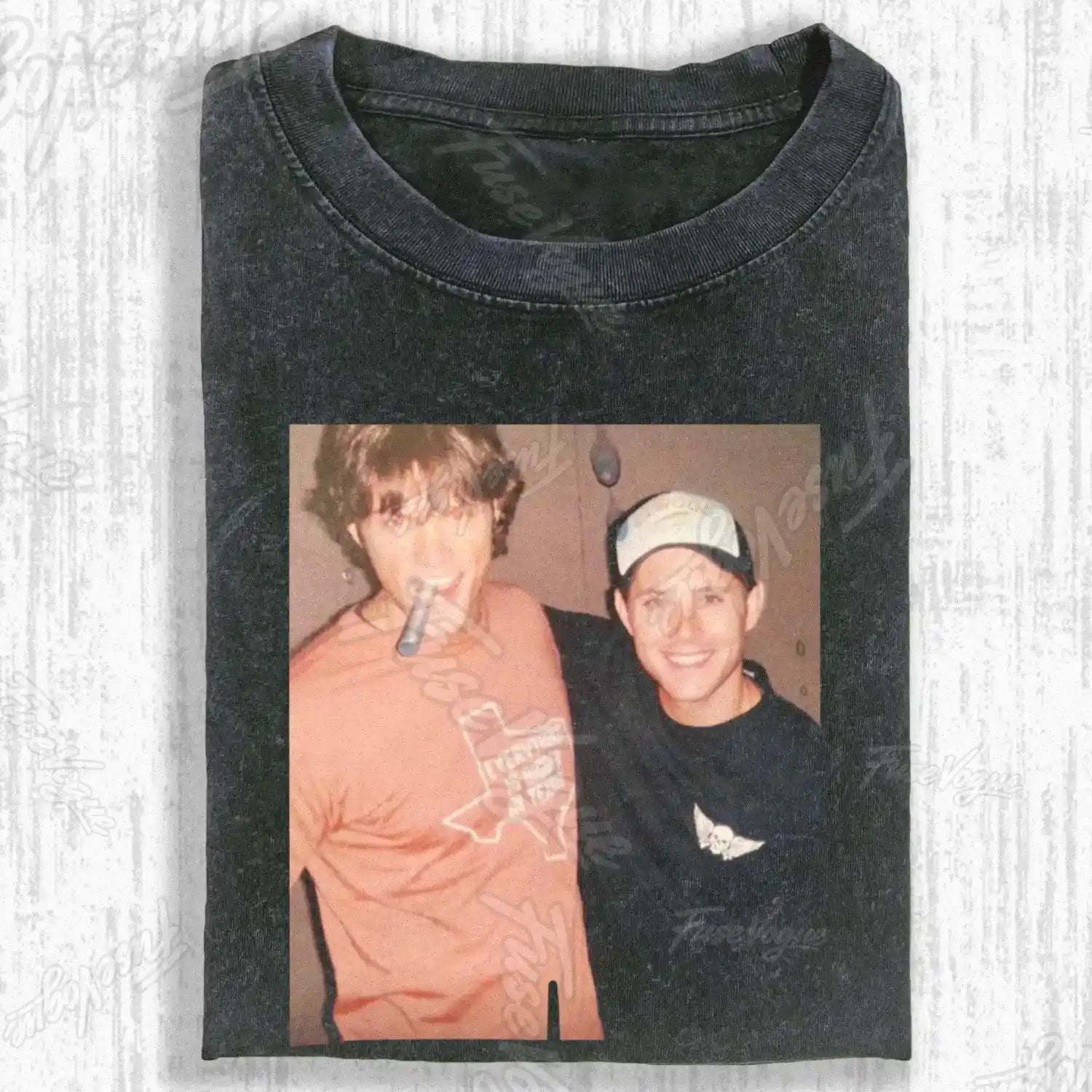 RETRO HOLLYWOOD FRIENDS  T-SHIRT - FUSEVOGUE