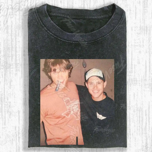 RETRO HOLLYWOOD FRIENDS  T-SHIRT - FUSEVOGUE