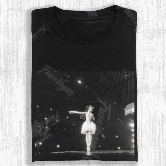 STAGE NIGHT SCENE DANCER FEMALE T-SHIRT - FUSEVOGUE