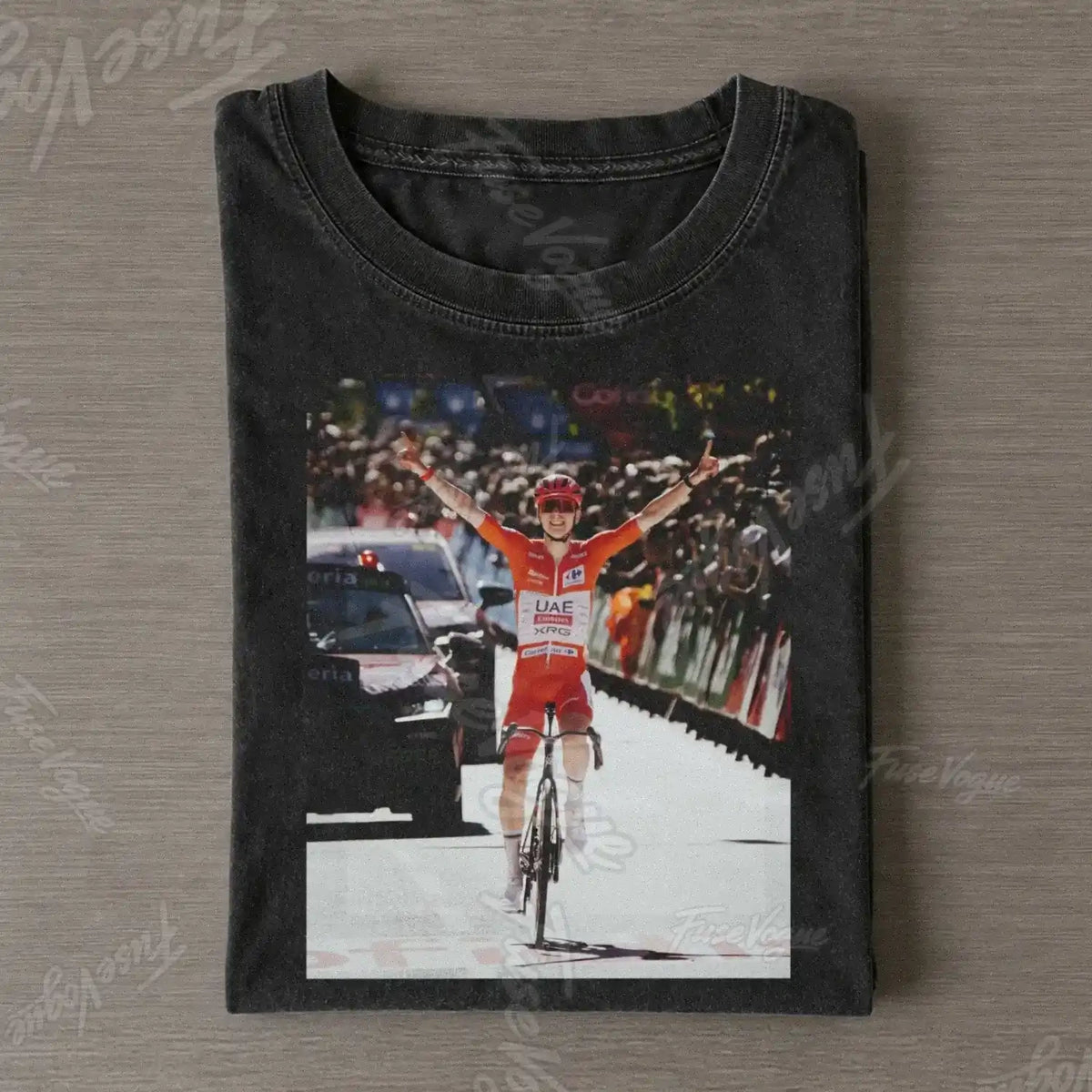 Tadej Pogačar La Vuelta a España Funny T-shirt - FUSEVOGUE