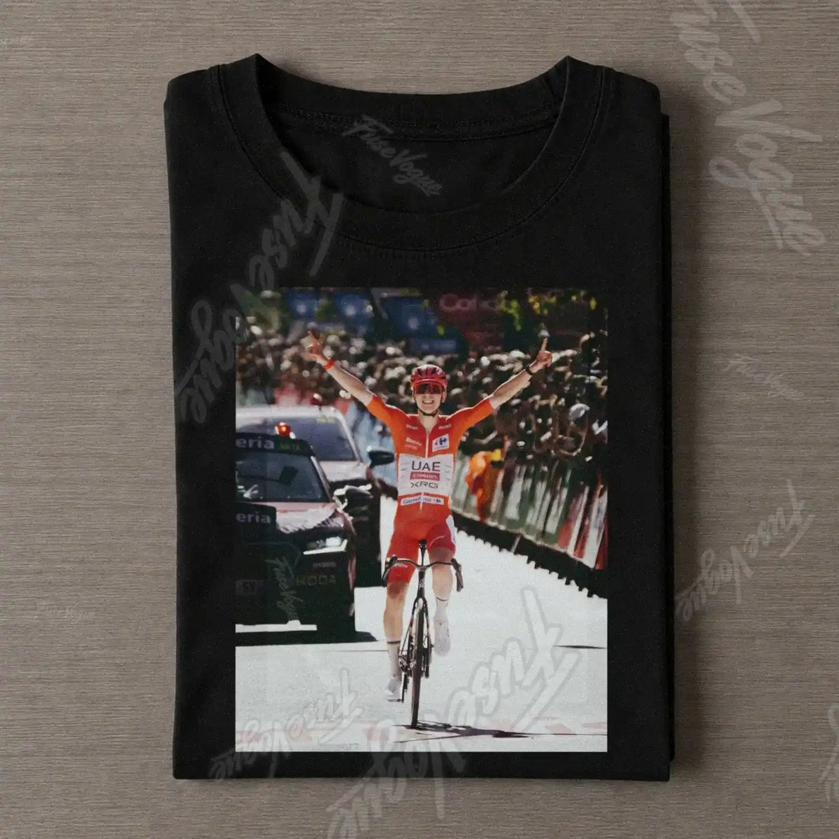 Tadej Pogačar La Vuelta a España Funny T-shirt - FUSEVOGUE