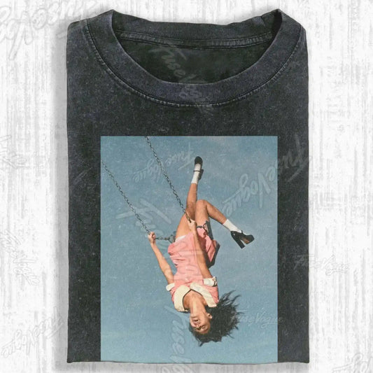 UPSIDE‑DOWN SWING T-SHIRT - FUSEVOGUE