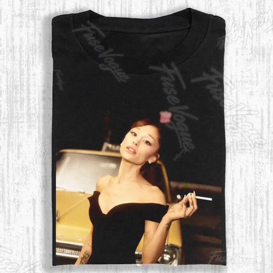 VINTAGE CAR FEMALE STREET PORTRAIT T-SHIRT - FUSEVOGUE