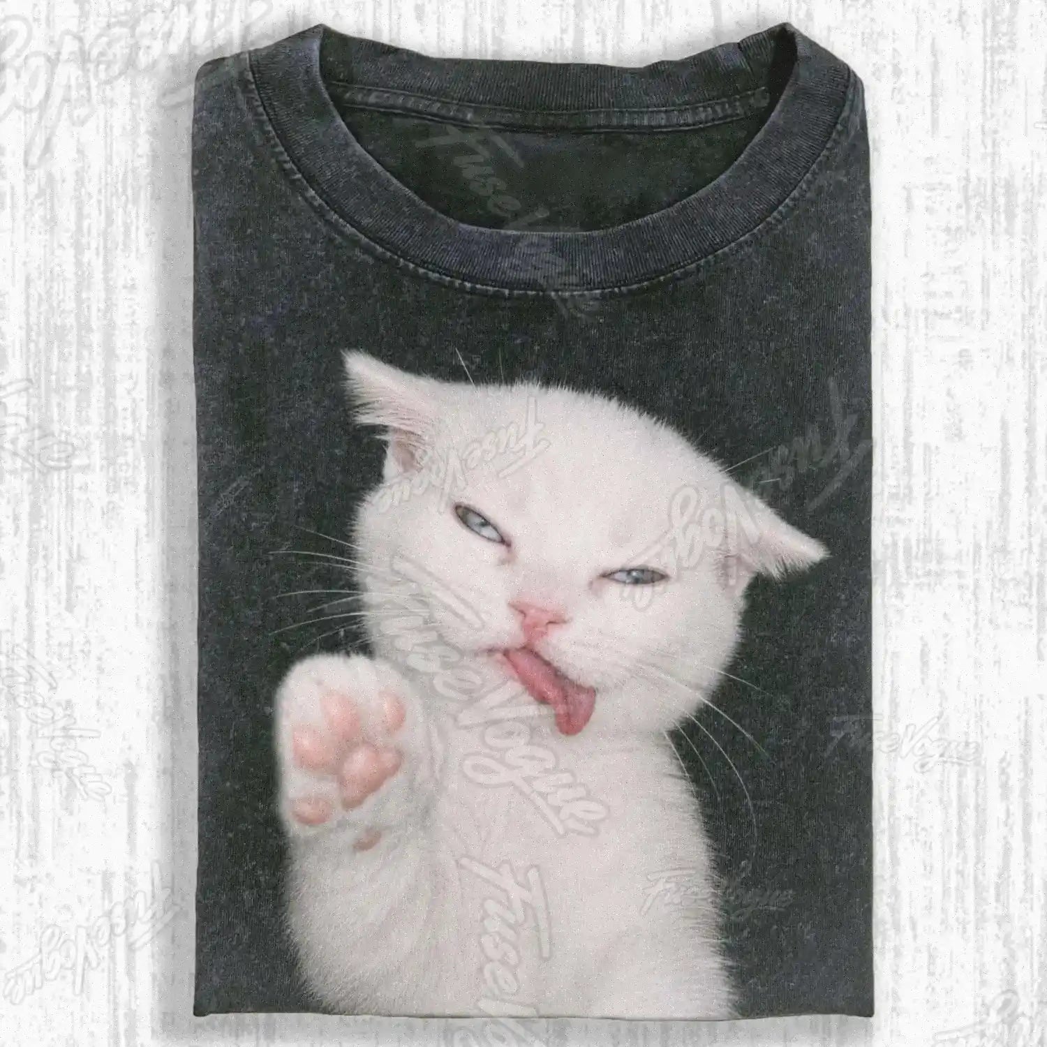 WACKY CAT T-SHIRT - FUSEVOGUE